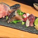 大衆日本酒バル ふとっぱらや - 「鮮魚盛合せ¥690-」