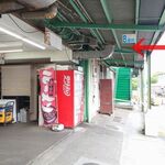 すし処ひしの木 - ８番通路入口案内