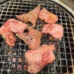 焼肉ホルモン ざくろ - 料理写真: