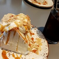 GARB Tokyo - エンゼルフードケーキ　バニラキャラメル　税込1,130円