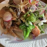 スペインバル・ジローナ - マスと季節野菜の冷菜