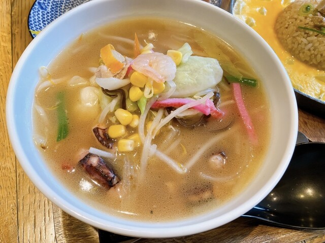 東京ちゃんぽんと焼売 手わざ屋 - 石神井公園/ちゃんぽん | 食べログ