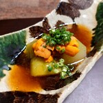 閑祥庵 禅紫 - 翡翠茄子と冬瓜の博多盛りのみぞれ餡かけ雲丹乗せ