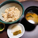 閑祥庵 禅紫 - 鮎ご飯