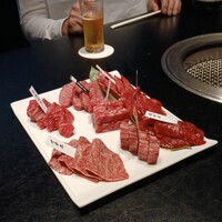 焼肉専科 肉の切り方 日本橋本店 - 