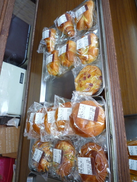 余目製パン - 余目（パン）の写真