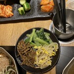 和牛放題の殿堂 秋葉原 肉屋横丁 しゃぶしゃぶ - 