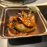 ホルモン本舗 我家 - ★ナスキムチ
      ｢我家｣の代表的な逸品の1つ！
      コレ…ハマるよ(≖ᴗ≖ )ﾆﾔﾘ
      極ウマ♡