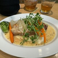 LE PORTIER Par Aux Delices de dodine Toranomon - 豚のグリル　¥1,300-