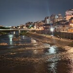 フランソア喫茶室 - お店の近くに鴨川の四条大橋もありました。