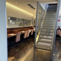 厳選洋食さくらい - 内観