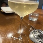 レストランユニック - Bernard Bremont, Champagne Grand Cru, Pinot noir70% Chardonnay30%