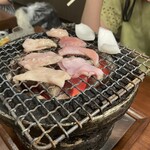 塩ホルモン 炭や - 七輪の炭火焼きが良い