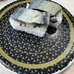 はま寿司 - 鯖の押し寿司