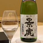 兄弟寿し - 越乃景虎/洞窟貯蔵特別純米酒/諸橋酒造/新潟県長岡市