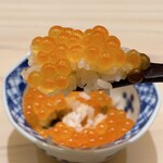 兄弟寿し - 醤油漬は一般的ですが、生って珍しいかと