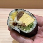 兄弟寿し - 具の一つ一つに繊細な仕事が断面からでもお解り頂けるかと！