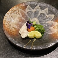 泳ぎとらふぐ活蟹料理 あじ平 曽根崎 - 活てっさ