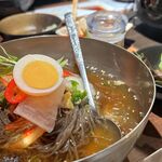 炭火焼肉 たけのうち 本店 - 