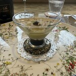 トゥ・ラ・ジョア イズム - 