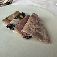 RESTAURANT DAZZLE - 