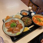 金沢肉食堂 10&10 - 