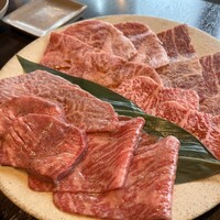 焼肉うしごろ 銀座並木通り店 - 