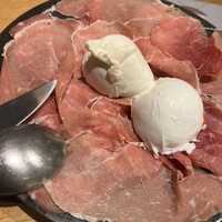 オービカ モッツァレラバー 横浜店 - 