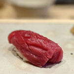 すしやのたい悟 - 本マグロ赤身(鳥取境港)旨みが詰まった美味しいマグロに感激✨