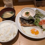 社 - 焼魚定食　650円