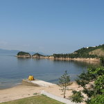 Setouchi Wasai Naoshima - ベネッセハウス下の海岸