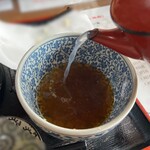 麺処びわ - そば湯は、お蕎麦と同時提供(^◇^;)
薄いですね(^^;;
