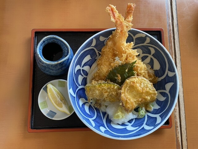 Teru Yama - Hacchobaba/Udon (Wheat noodles) | Tabelog