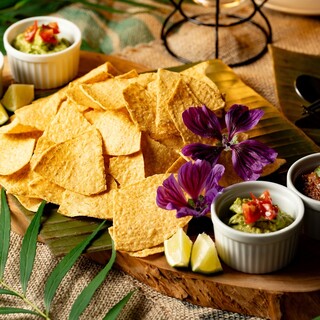 カナザワミュージックバー_2