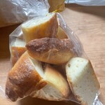 ジリーニ・リザイア - フォカッチャのみみ 100円