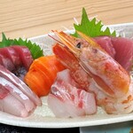 Ryoshi Sakaba Kagami - 刺身定食