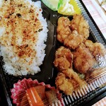 キッチン フレンド 怜 - 私はいつも ふりかけをかけてもらいます