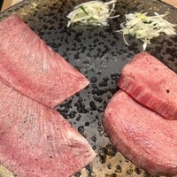 焼肉ホルモン 稲田 - 