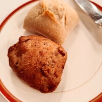 ダイニングルーム - 自家製パン