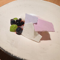 ラ・ボンヌターブル - 