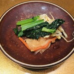 銀座 ちかみつ - キムチ・ナムル盛り合わせ