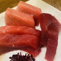 魚料理 ふじい - マグロがなんとも残念…。