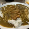 カレーや マドラス