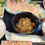 ダイニングキッチン えん - あこう定食