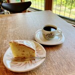 oriori - レモンケーキ・コーヒー