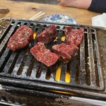 焼肉大衆酒場 真 肉焼屋 - 