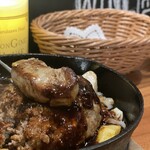 ワイン酒場。LONGING HOUSE 軽井沢 - 