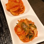 博多もつ鍋 やま中 - 