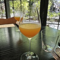 ラ・ボンヌターブル - 