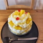 patisserie andbell - パイン杏仁ミルクかき氷(生クリームなし)